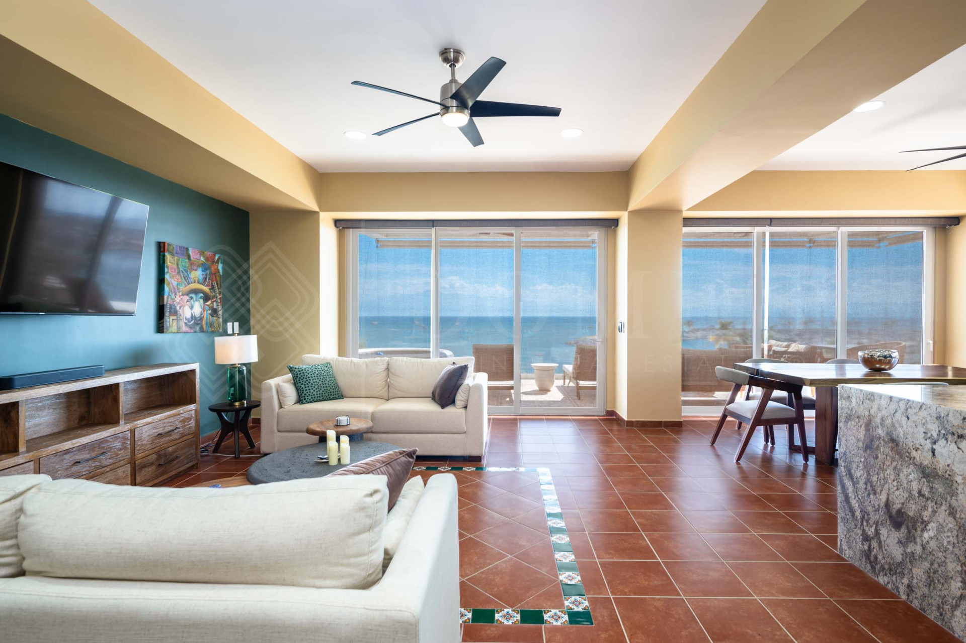 Galeria de Condominio 201 Ocean Singer La Cruz - Condominio frente al mar en venta en La Cruz de Huanacaxtle