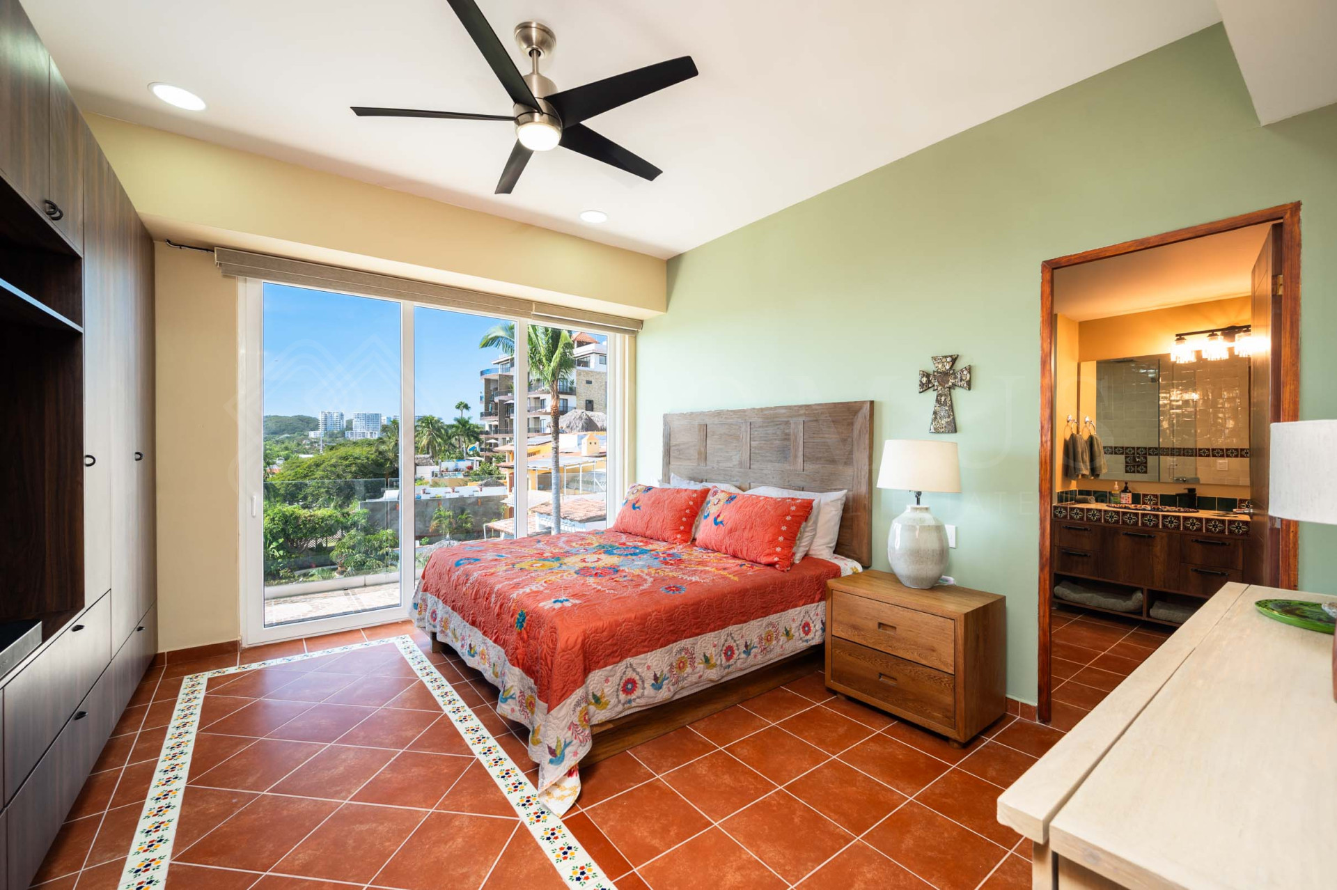 Galeria de Condominio 201 Ocean Singer La Cruz - Condominio frente al mar en venta en La Cruz de Huanacaxtle