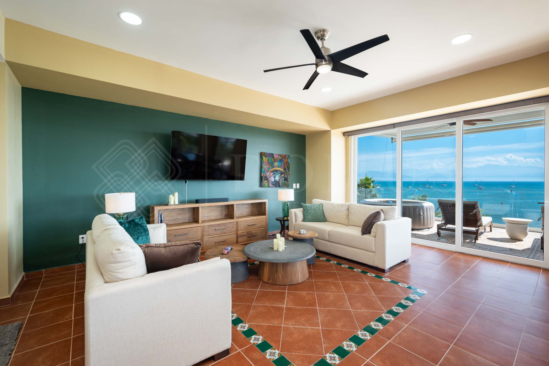 Galeria de Condominio 201 Ocean Singer La Cruz - Condominio frente al mar en venta en La Cruz de Huanacaxtle